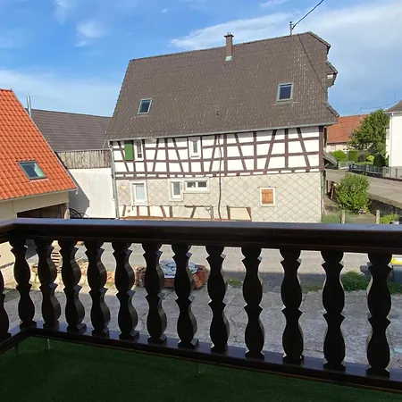 Duplex Douillet Renove - Terrasse - Wifi - Parking - Proche Piste Cyclable - דירה Schleithal