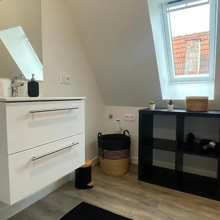 דירה Duplex Douillet Renove - Terrasse - Wifi - Parking - Proche Piste Cyclable -